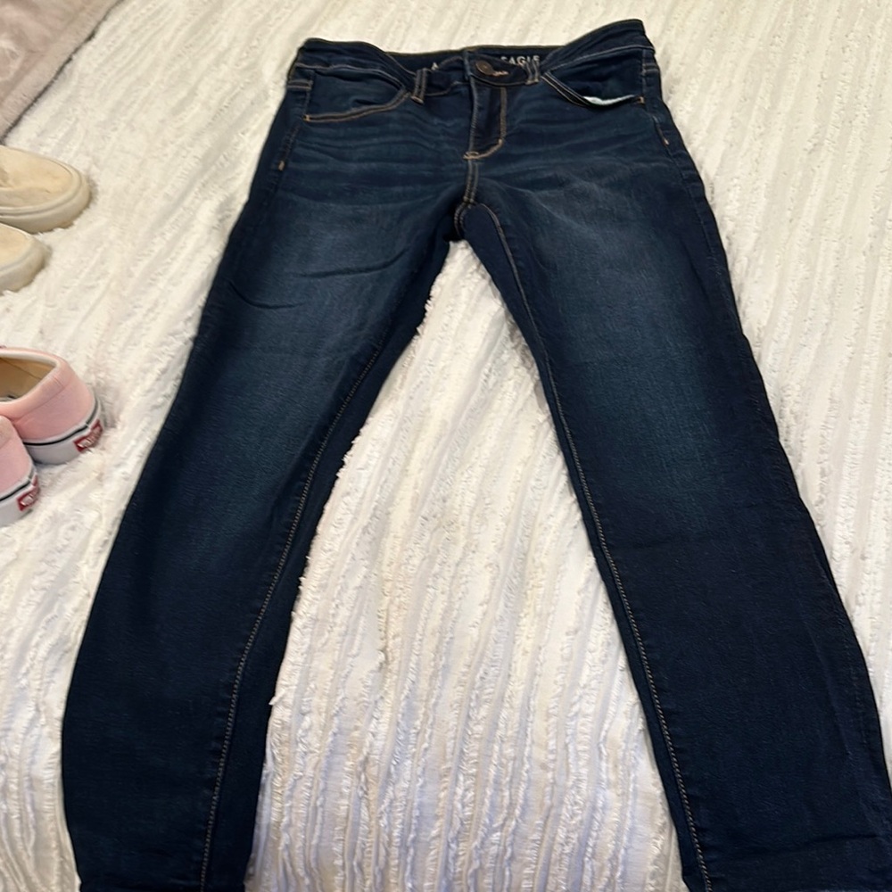 American Eagle size 8 next level stretch jeans.